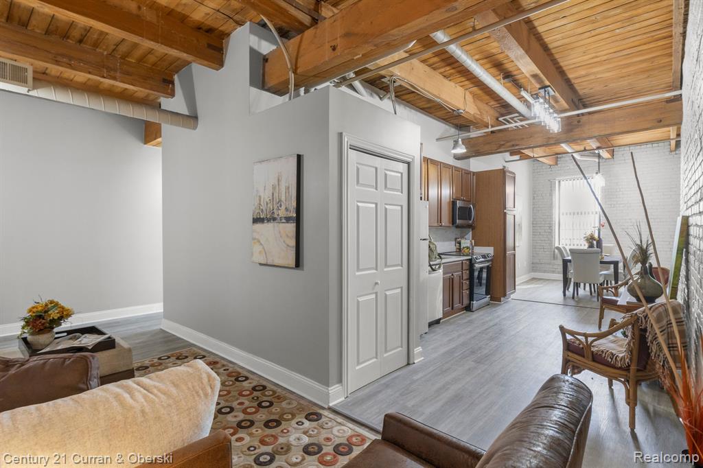 6533 E JEFFERSON Avenue, 50-238, Detroit, MI 48207 — Photo 8
