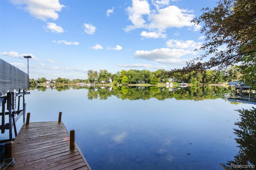 3379 Wormer Drive, Waterford, MI 48329 — Photo 30