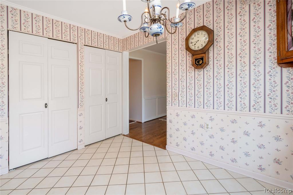 4123 Chimney Point Drive, Bloomfield Hills, MI 48302 — Photo 15