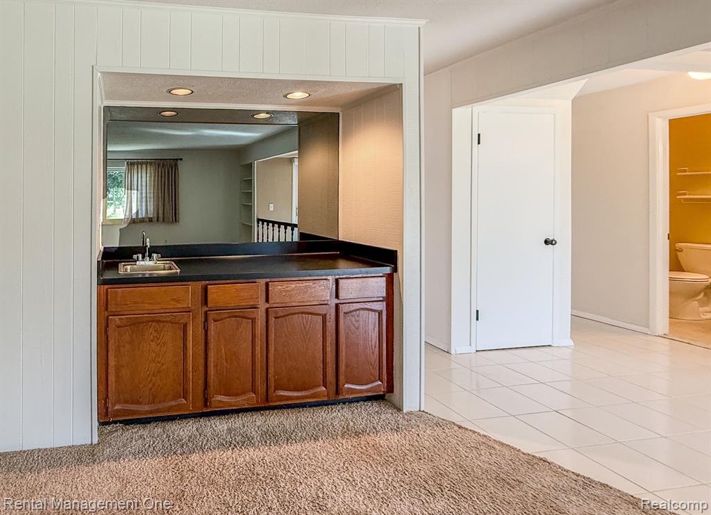 5326 FALMOUTH Drive, Troy, MI 48085 — Photo 5