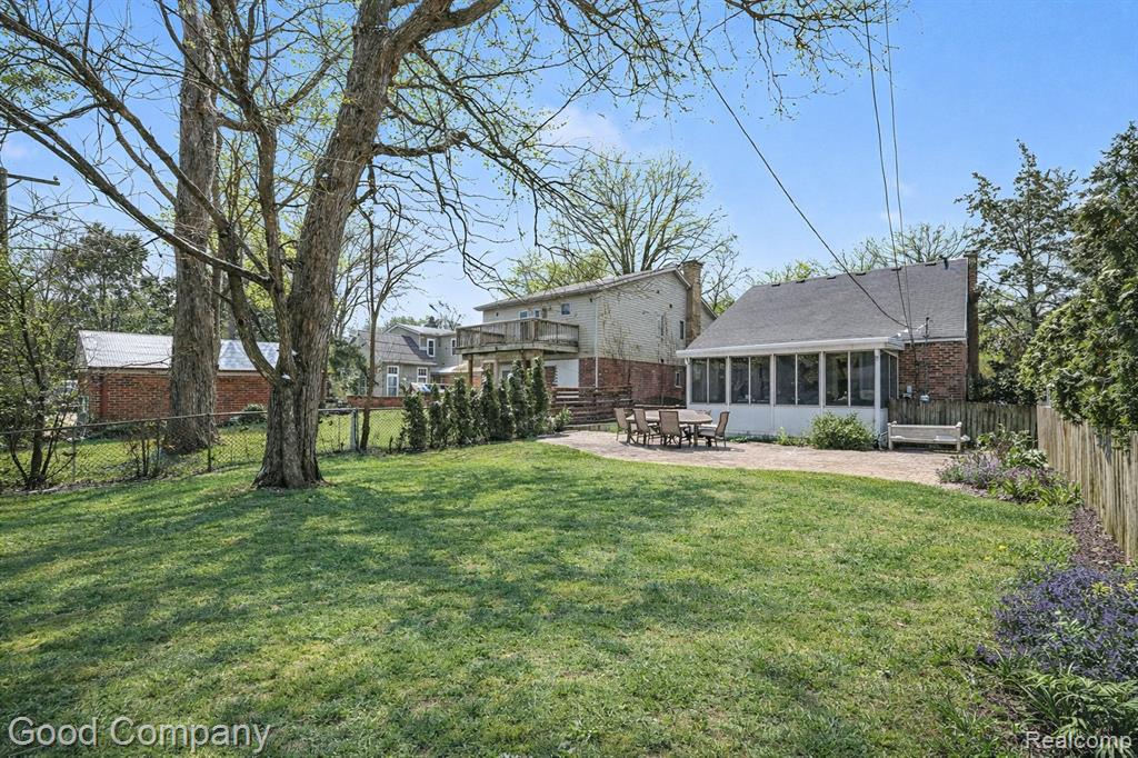 13146 Elgin Avenue, Huntington Woods, MI — Photo 3