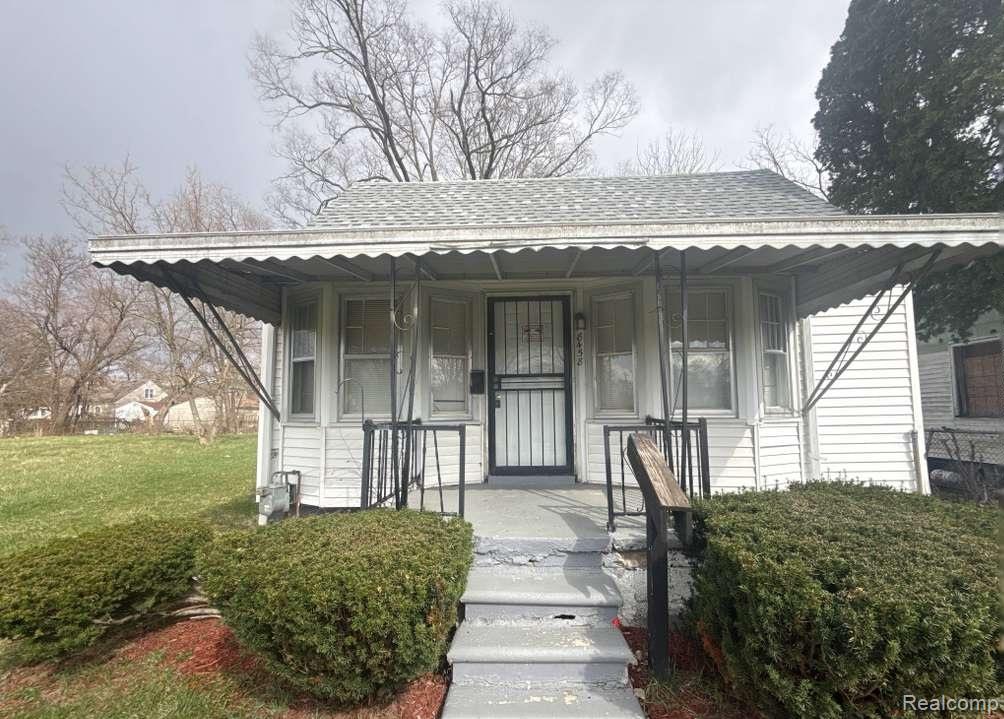 8458 Brace Street, Detroit, MI 48228 — Photo 2