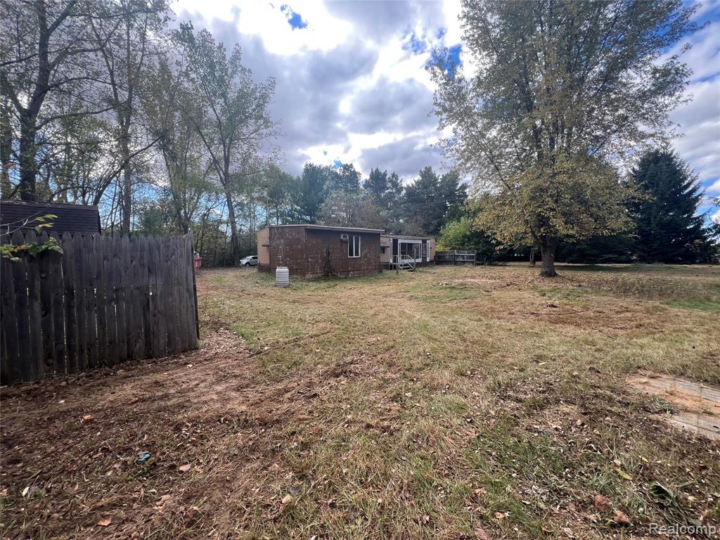 2988 W Snover Road, Mayville Vlg, MI 48744 — Photo 6