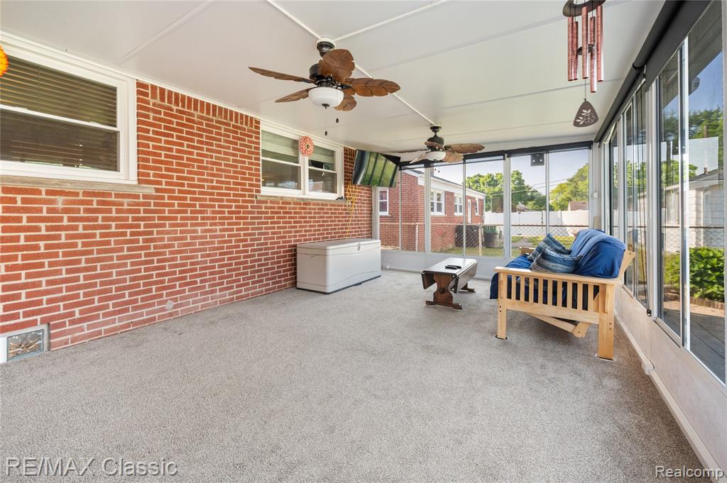 6622 Schaller Street, Garden City, MI — Photo 25