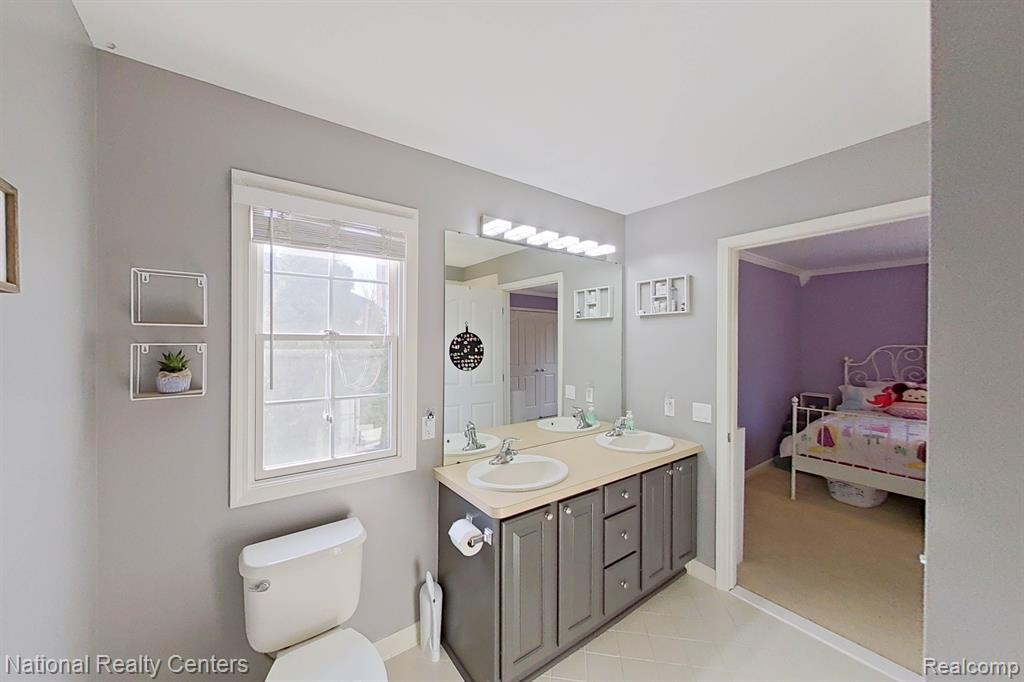 48537 ANTIQUE Road, Canton, MI 48187 — Photo 34
