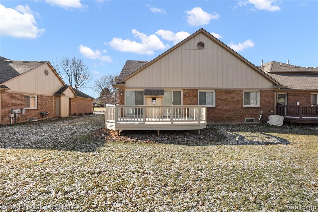 46784 Country Lane, Macomb, MI 48044 — Photo 25