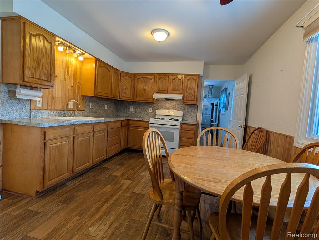 947 Beech Street, Bad Axe, MI 48413 — Photo 13