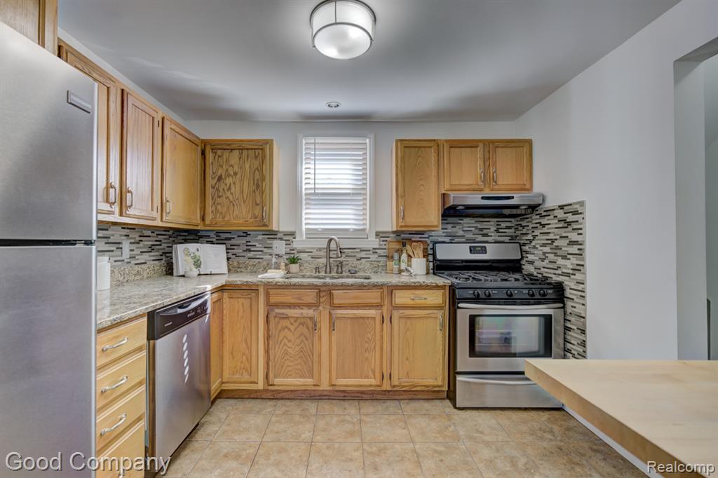 713 S Pleasant Street, Royal Oak, MI 48067 — Photo 17