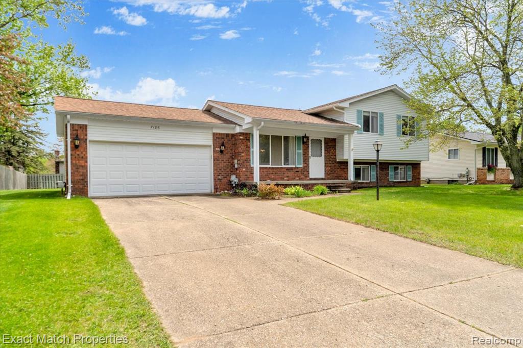 7186 Snow Apple Drive, Clarkston, MI — Photo 3