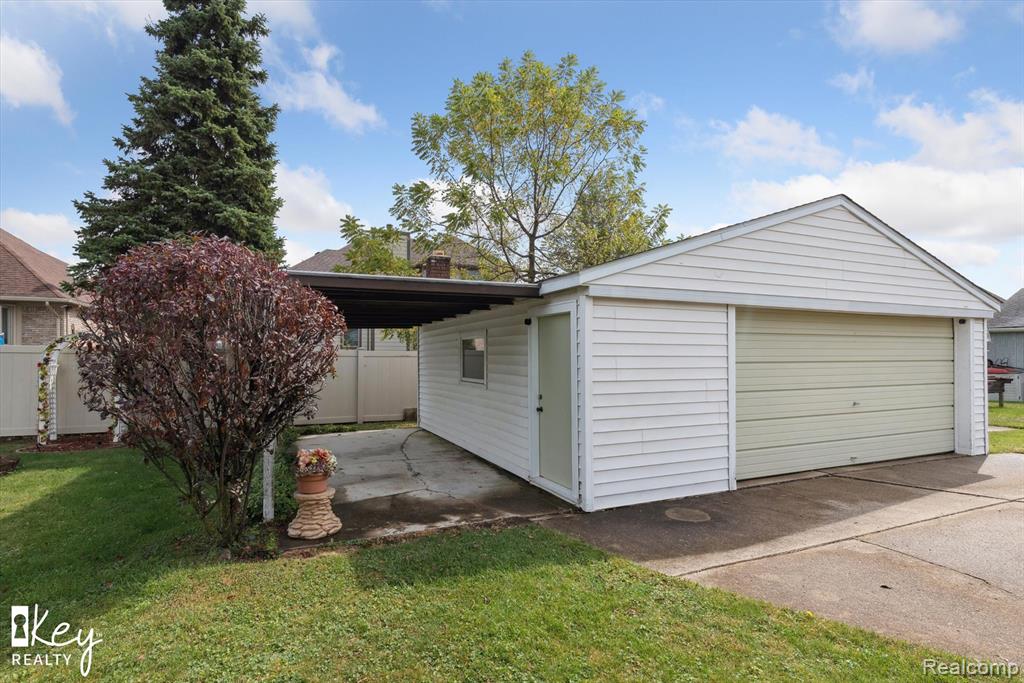 32403 Truman Road, Rockwood, MI — Photo 47