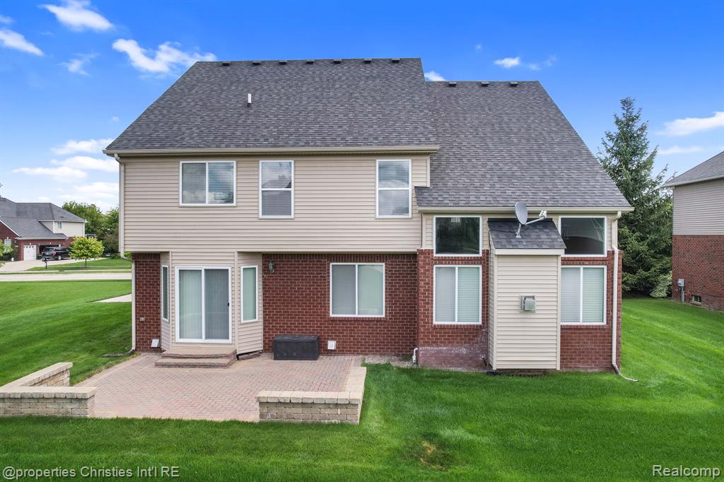 24353 BROMPTON Way, South Lyon, MI 48178 — Photo 12