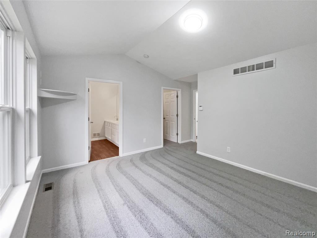 9657 Rockland, Redford, MI 48239 — Photo 15