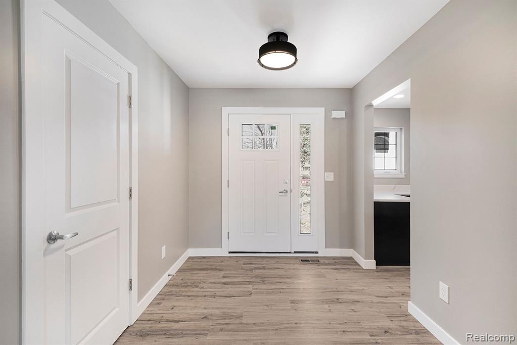 2417 EUGENE Street, Burton, MI 48519 — Photo 2