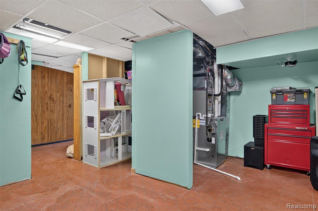 44100 Somerset Square, Canton, MI 48187 — Photo 43