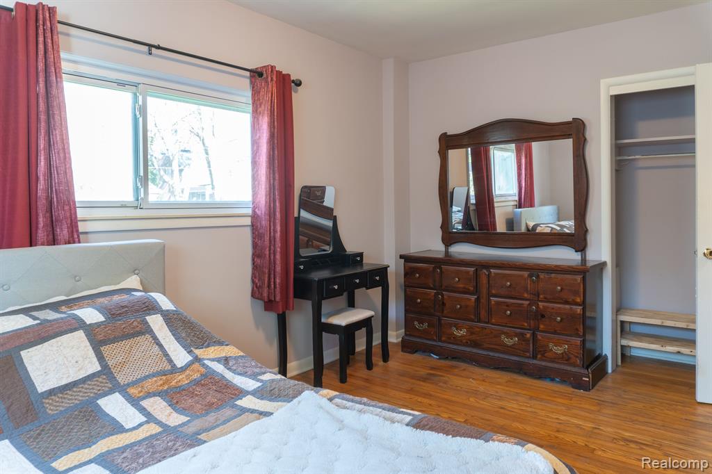 2546 CARLTON Drive, Ann Arbor, MI 48108 — Photo 13