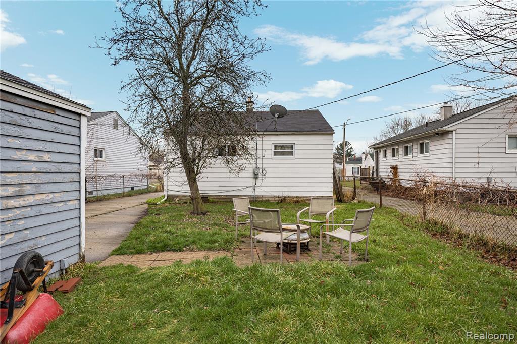 28980 Dawson Street, Garden City, MI — Photo 32