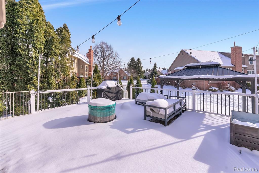 46575 Red Oak Drive, Northville, MI 48168 — Photo 17