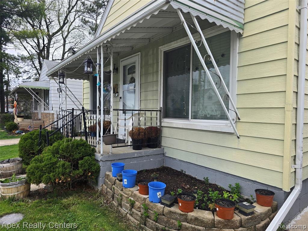 6320 Saint Marys Street, Detroit, MI 48228 — Photo 7