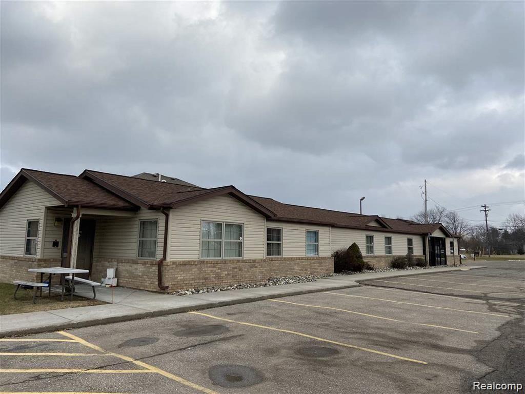 8392 HOLLY Road, Grand Blanc, MI 48439