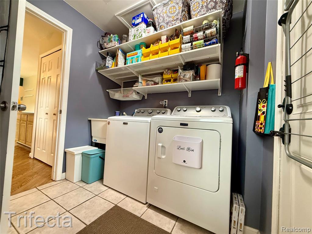 47555 Dequindre Road, Rochester Hills, MI 48307 — Photo 21