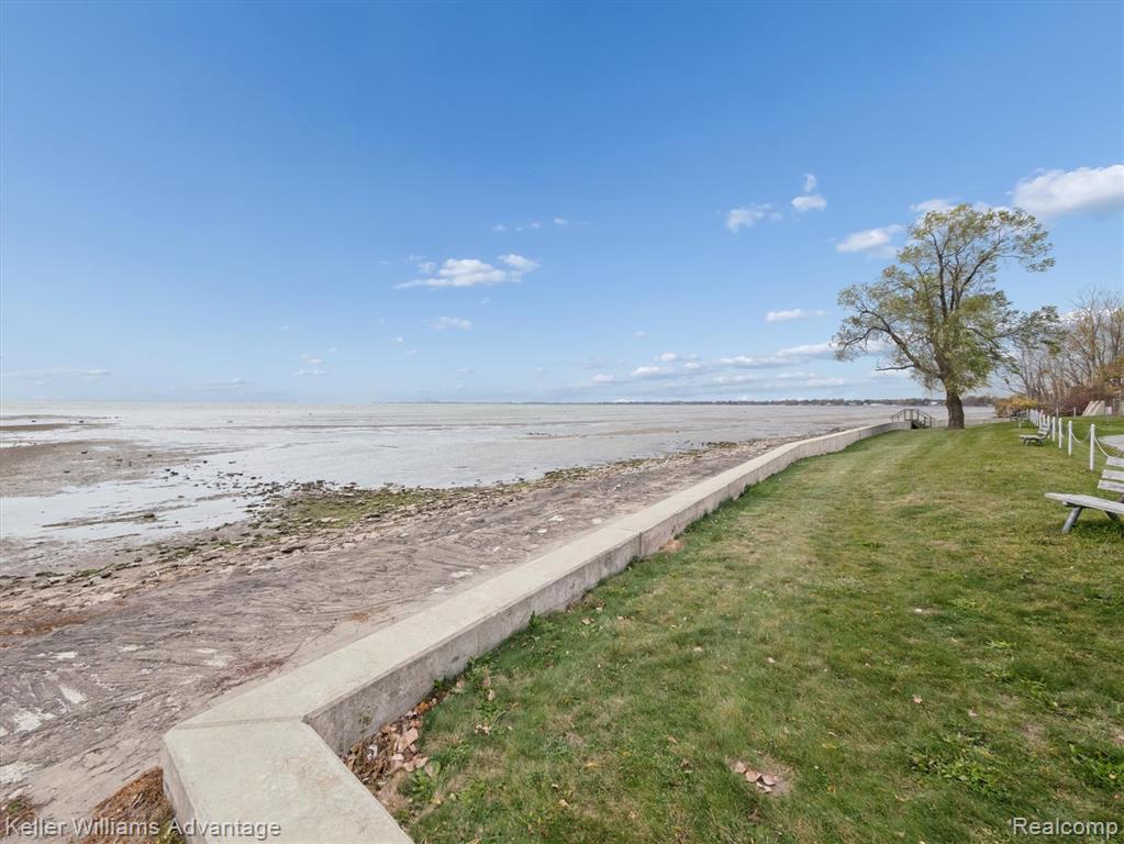 4777 Elm Street, Newport, MI 48166 — Photo 35