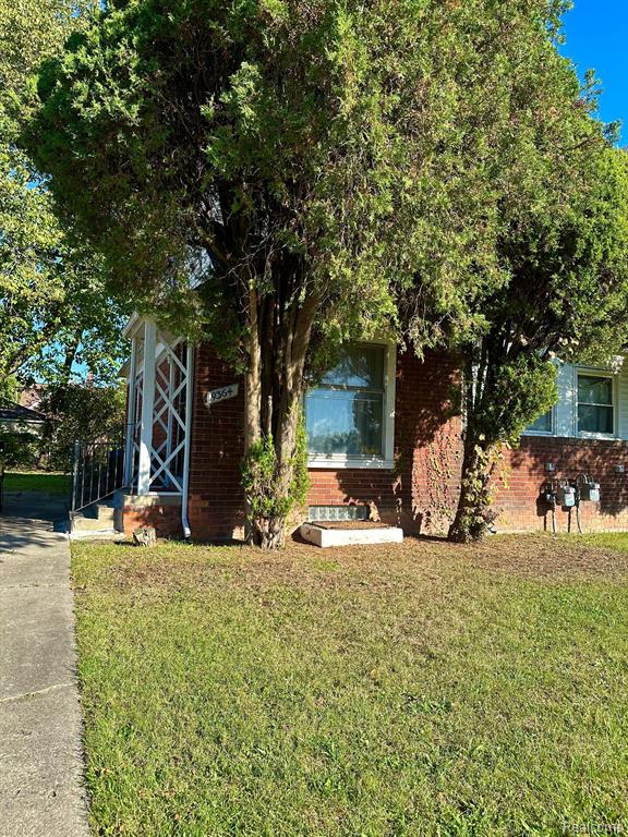 9364 OHIO Street, Detroit, MI 48204 — front exterior