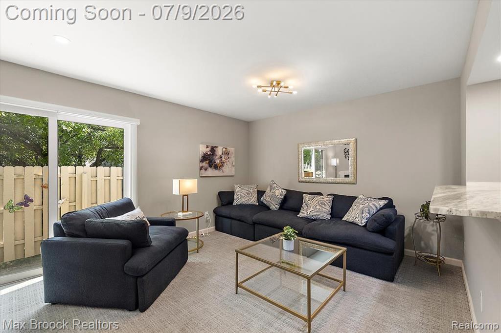 5601 Drake Hollow Drive W, West Bloomfield, MI — Photo 6