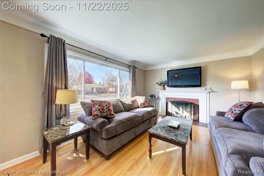 9338 Colorado Street, Livonia, MI 48150 — Photo 2