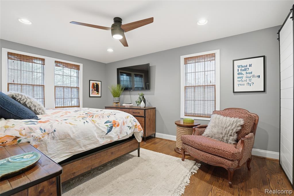 373 Hillcrest Avenue, Grosse Pointe Farms, MI 48236 — Photo 24