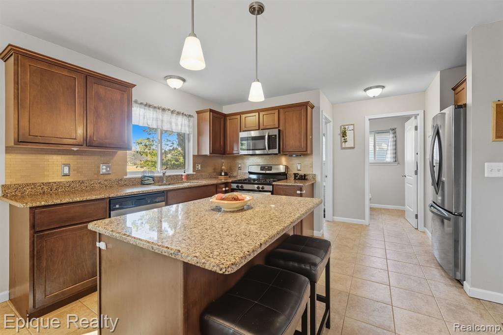 3681 S Athanasia Way S, Fort Gratiot, MI 48059 — Photo 11