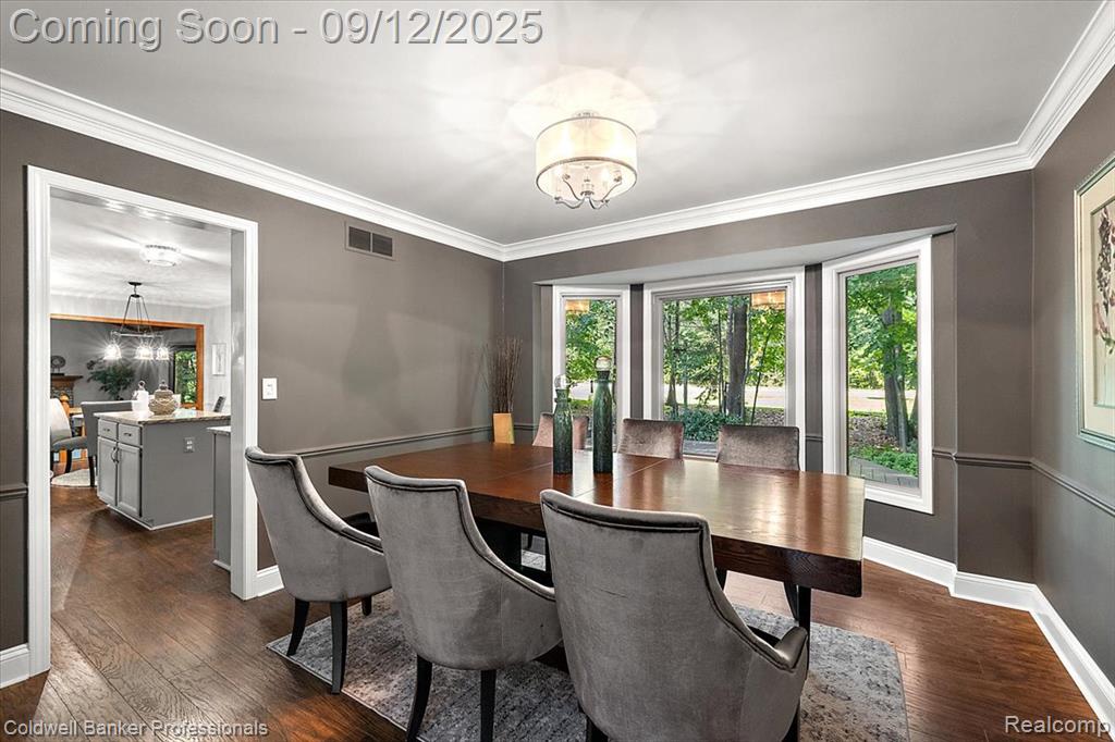 49238 Plum Tree Drive, Plymouth, MI 48170 — Photo 22
