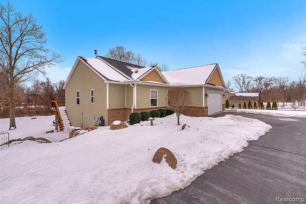 5291 Bella Drive, Highland, MI 48356 — Photo 5