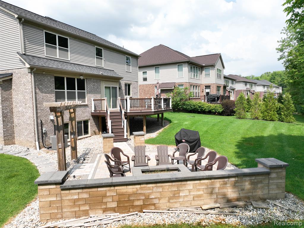 50736 SEVILLA Circle, Novi, MI — Photo 3
