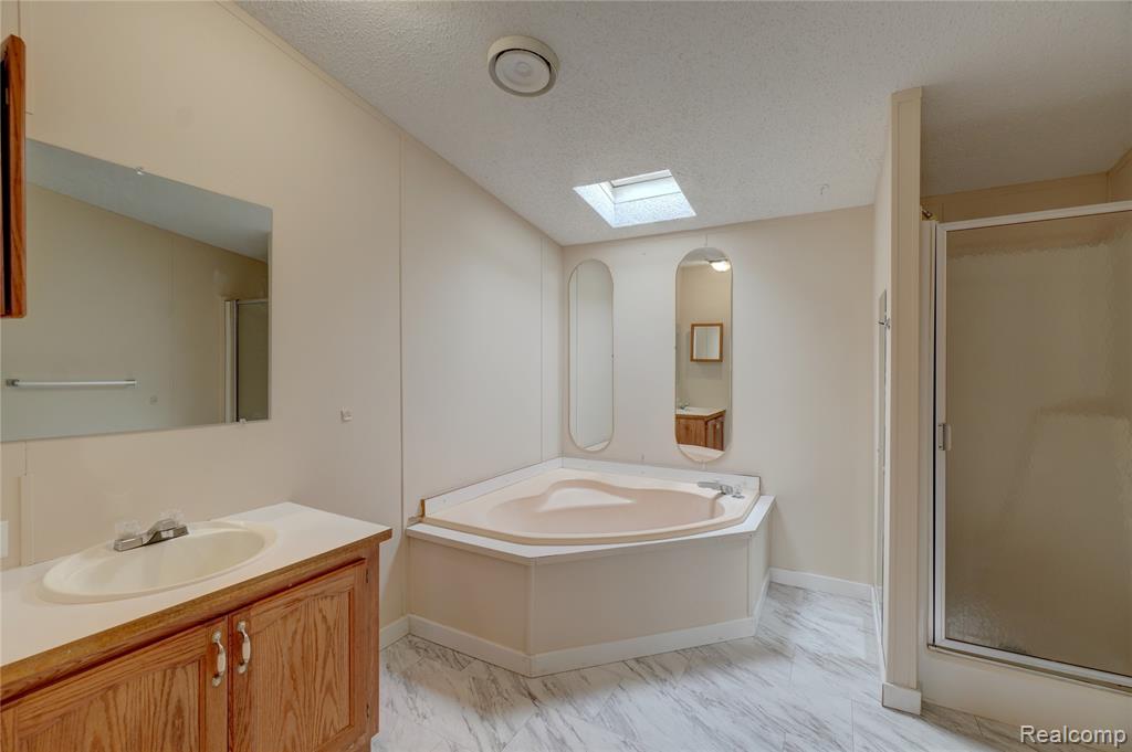 5112 Princess Street, Dearborn Heights, MI 48125 — Photo 19