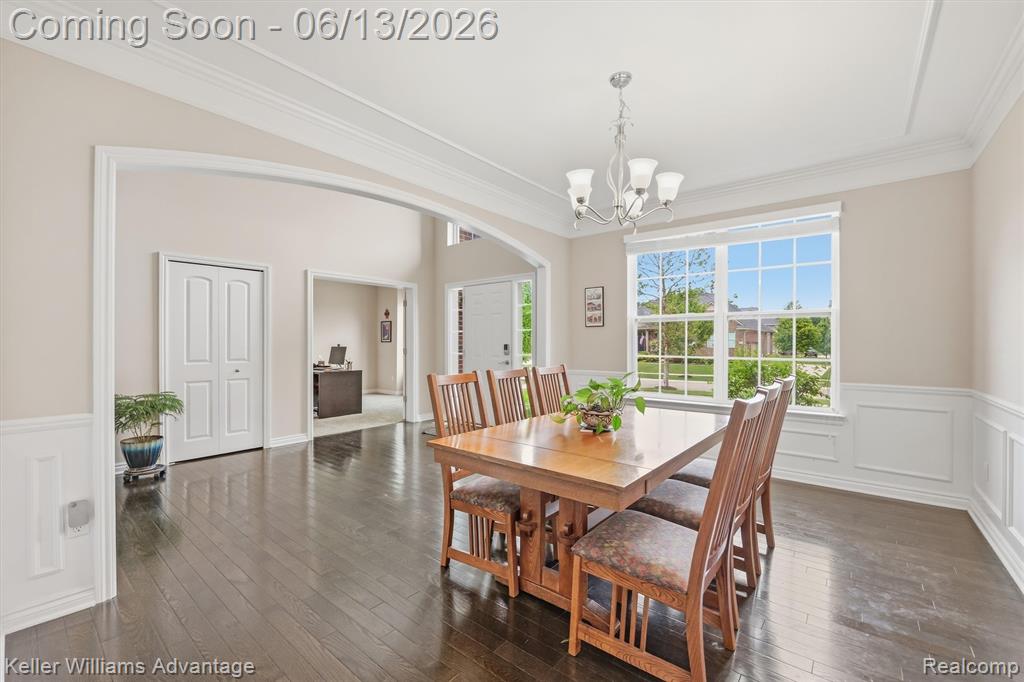 23740 Stoneleigh Drive, South Lyon, MI 48178 — Photo 14