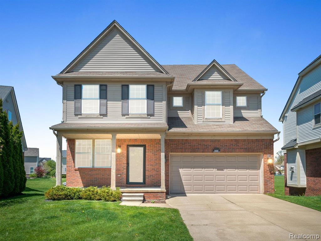 28385 COTTAGE Lane, New Hudson, MI 48165 — front exterior