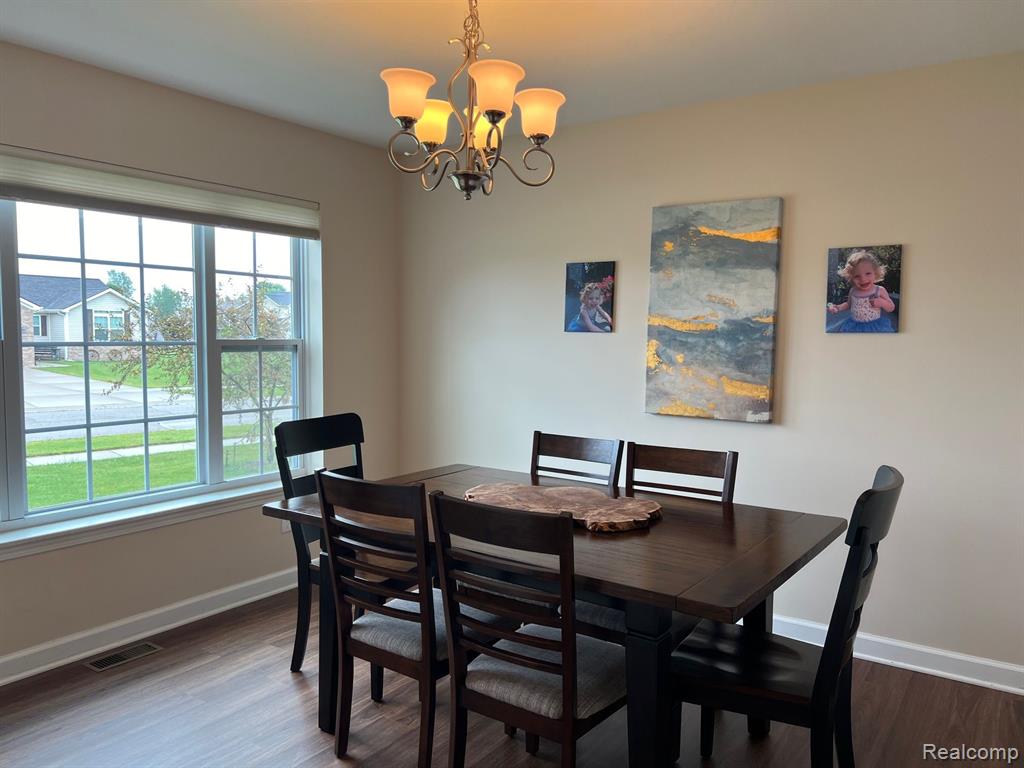 9308 MEADOWVIEW Drive, Davison, MI 48423 — Photo 10