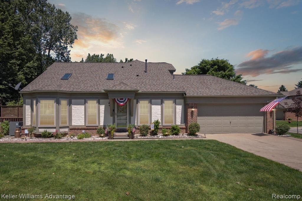 41688 WHITE TAIL Lane, Canton, MI 48188 — Photo 2