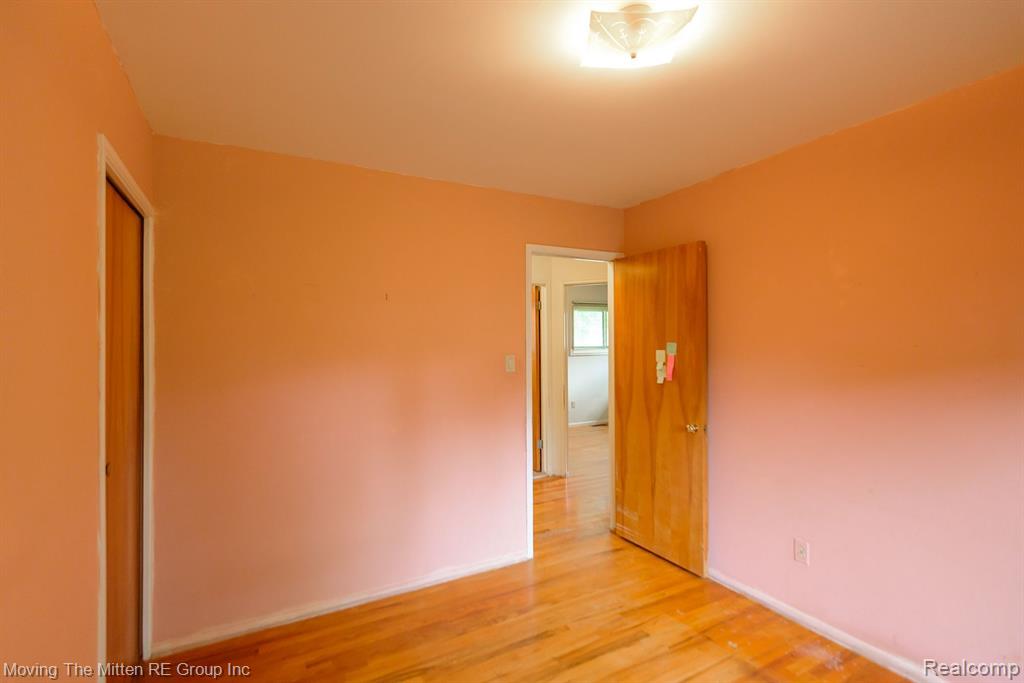 1200 GEORGINA Drive, Ypsilanti, MI 48198 — Photo 11