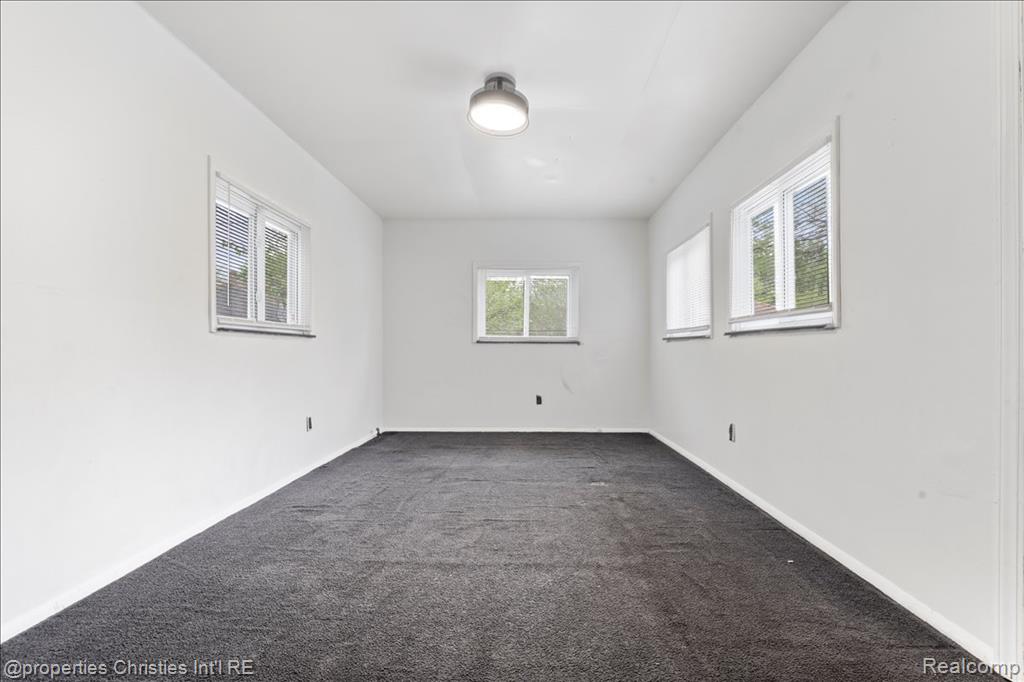 16171 Santa Rosa Drive, Detroit, MI 48221 — Photo 8