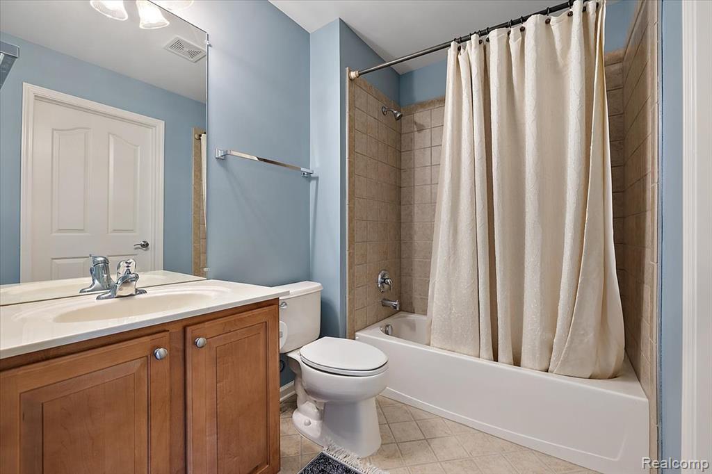 8507 Newbury Court N, Canton, MI 48187 — Photo 54