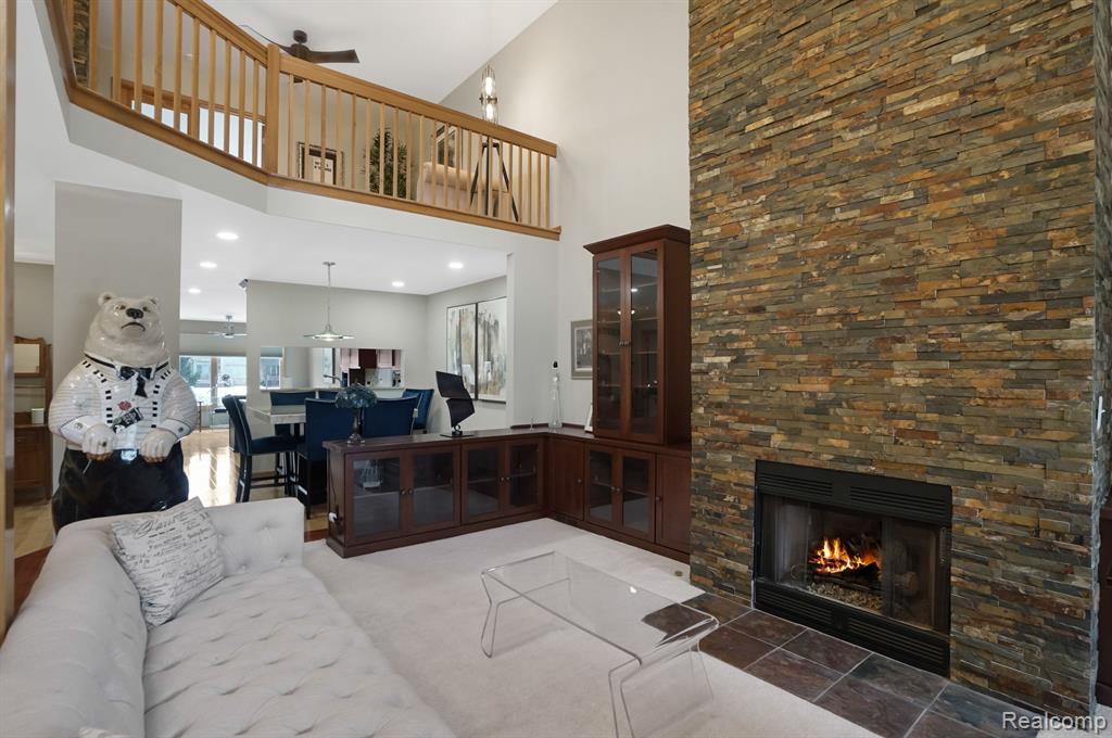 14922 STONEY BROOK Drive W, Shelby, MI 48315 — Photo 4