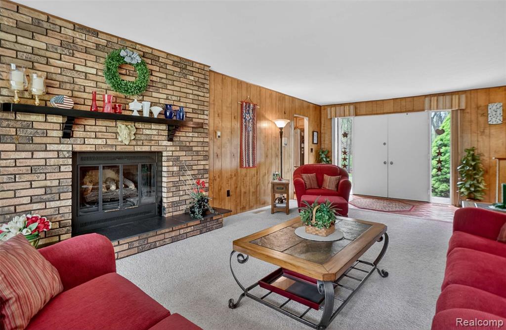 10467 McGregor Road, Pinckney, MI 48169 — Photo 5