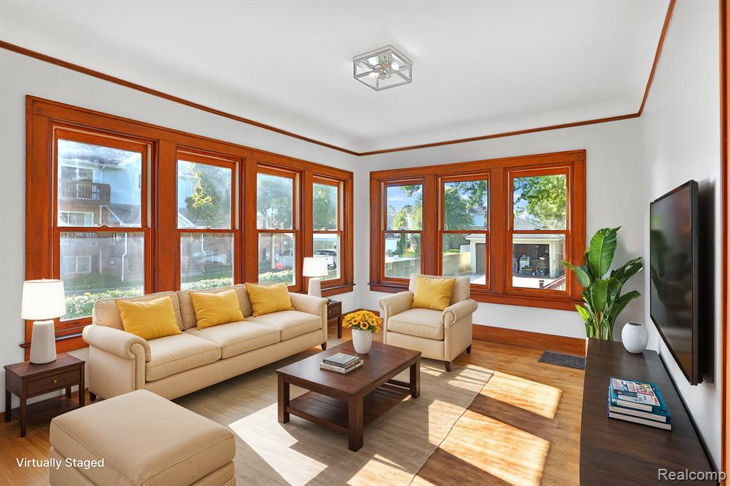 252 E ANN ARBOR Trail, Plymouth, MI 48170 — Photo 15
