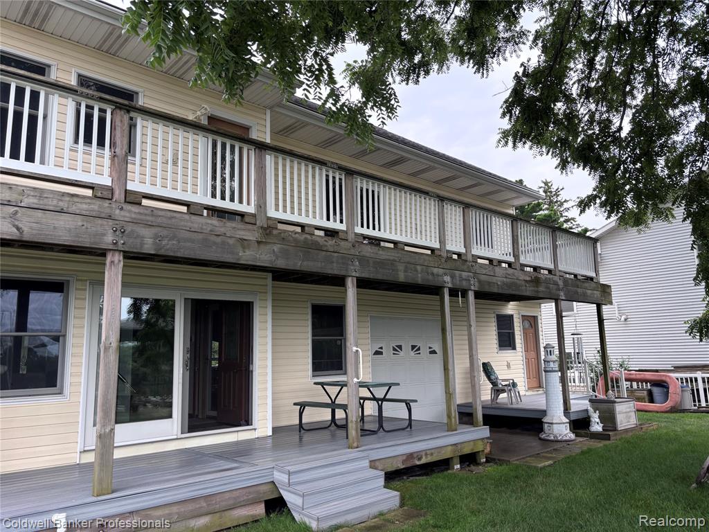 39883 Duluth Street, Harrison Township, MI — Photo 12
