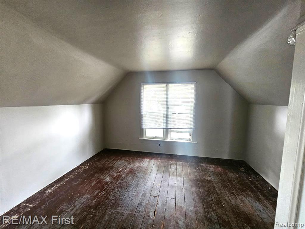 217 Jones Street, Mount Clemens, MI 48043 — Photo 3