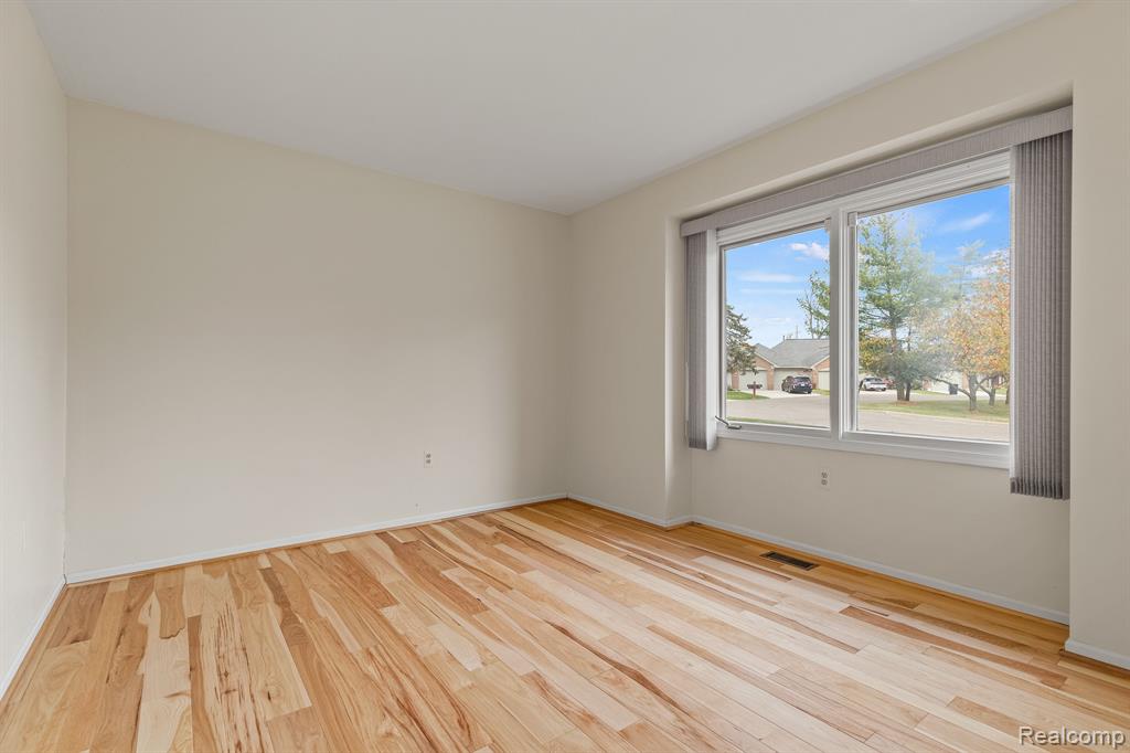 21429 ARCHWOOD Circle, 21, Farmington Hills, MI 48336 — Photo 6