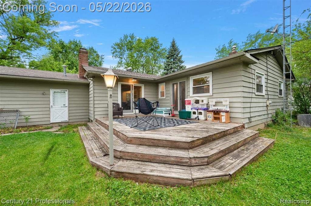 4255 Whispering Oak Drive, Flint, MI 48507 — Photo 6