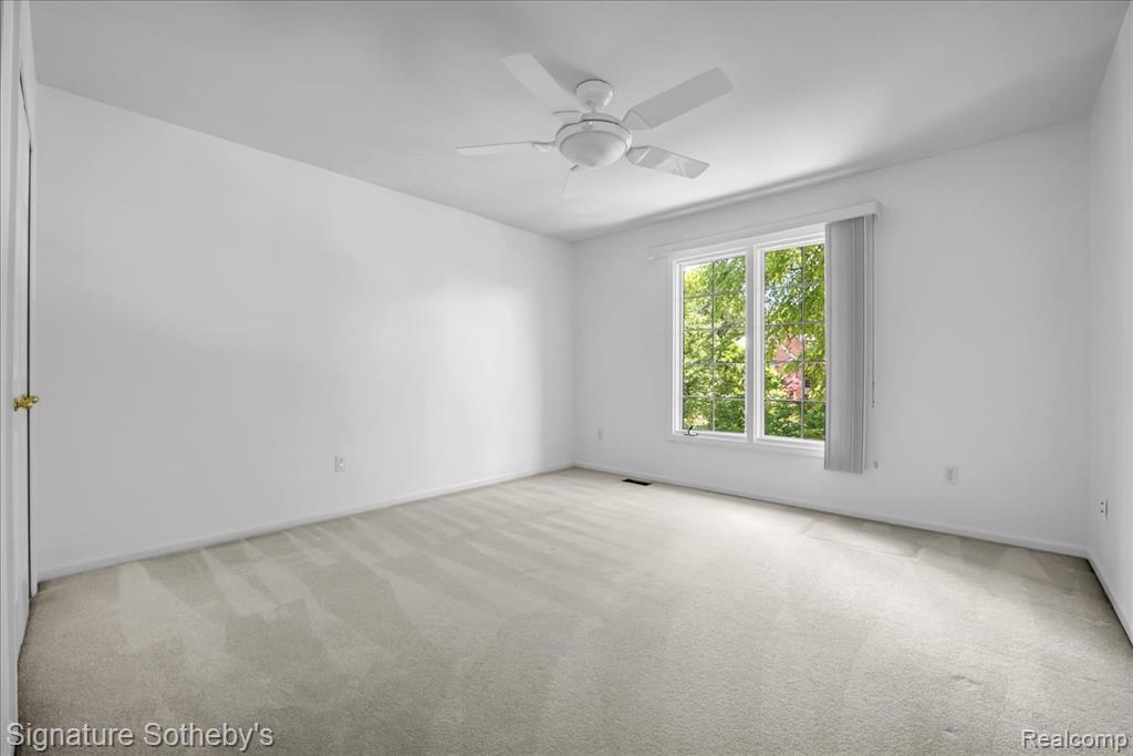 6925 Elm Park Drive, Troy, MI 48098 — Photo 24