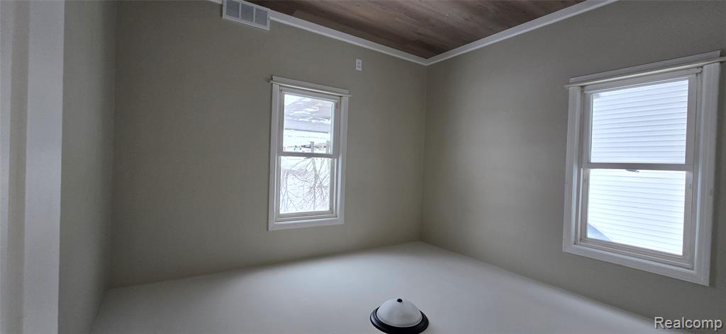 5643 Gilman Street, Garden City, MI — Photo 12